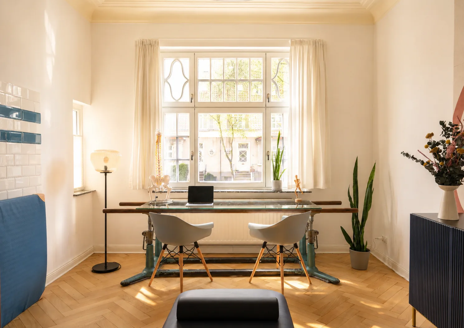 Behandlungsraum für manuelle Lymphdrainage in der Physiopraxis Isabelle Kornow in Bremen